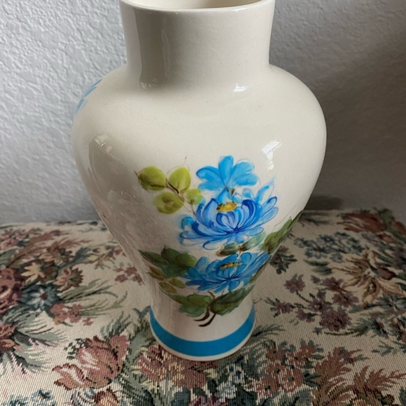 Vintage Hand Painted Floral Blossoms Ceramic Vase with Blue Accents 9.5”H - Picture 7 of 11